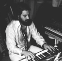 Vangelis (im Studio Mitte 70er-Jahre)